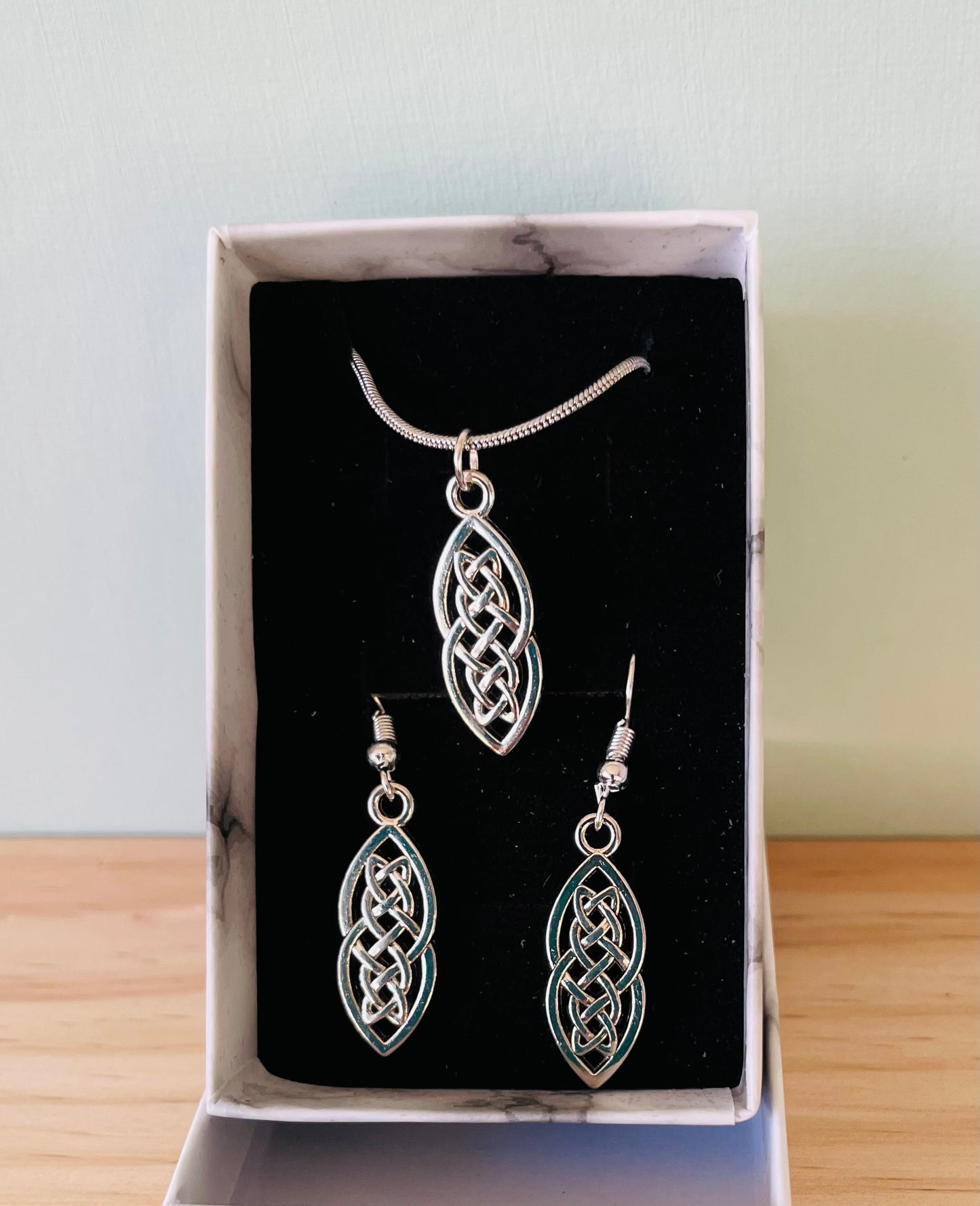 Handmade Celtic Earrings & Necklace set