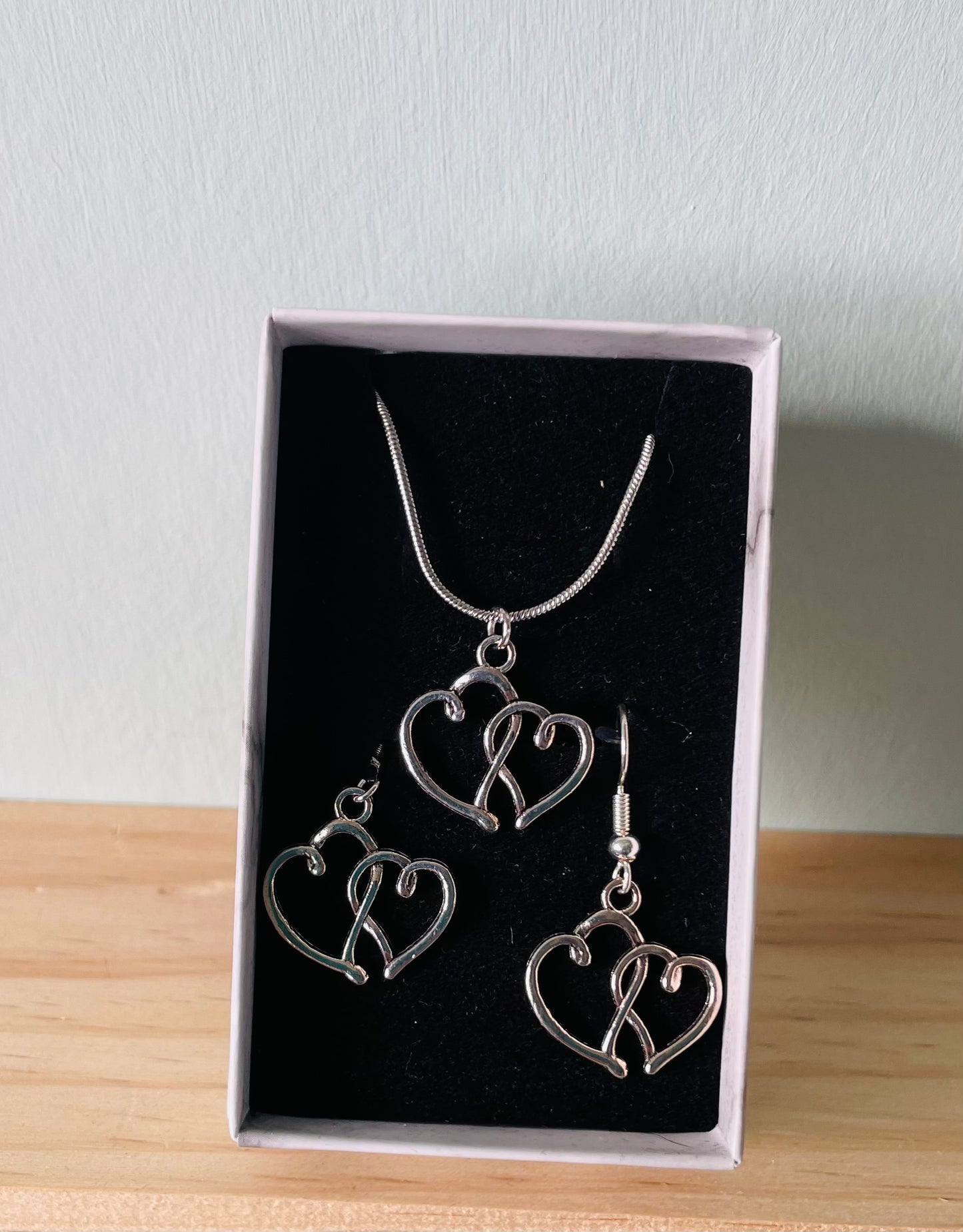 Handmade Entwined Heart Earrings & Necklace set