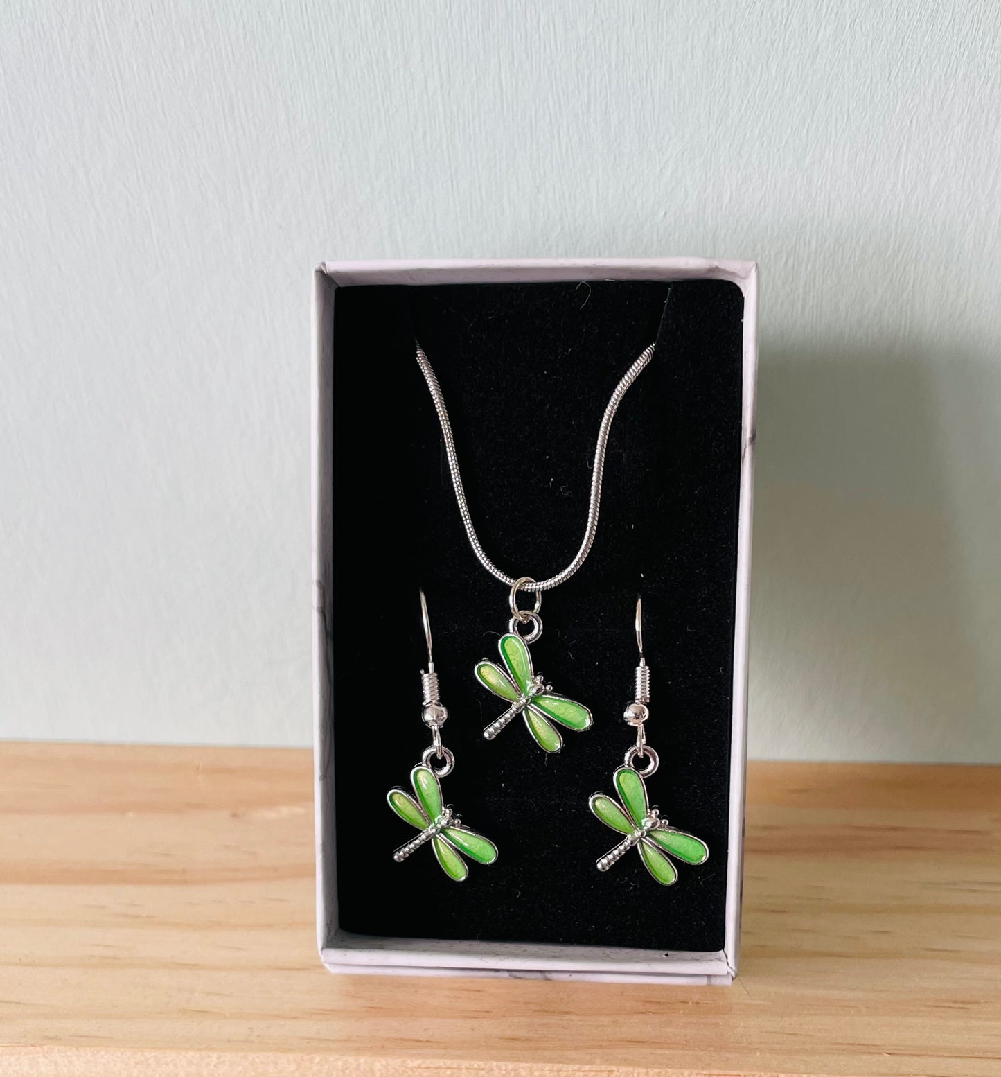Handmade Green Dragonfly Earrings & Necklace set